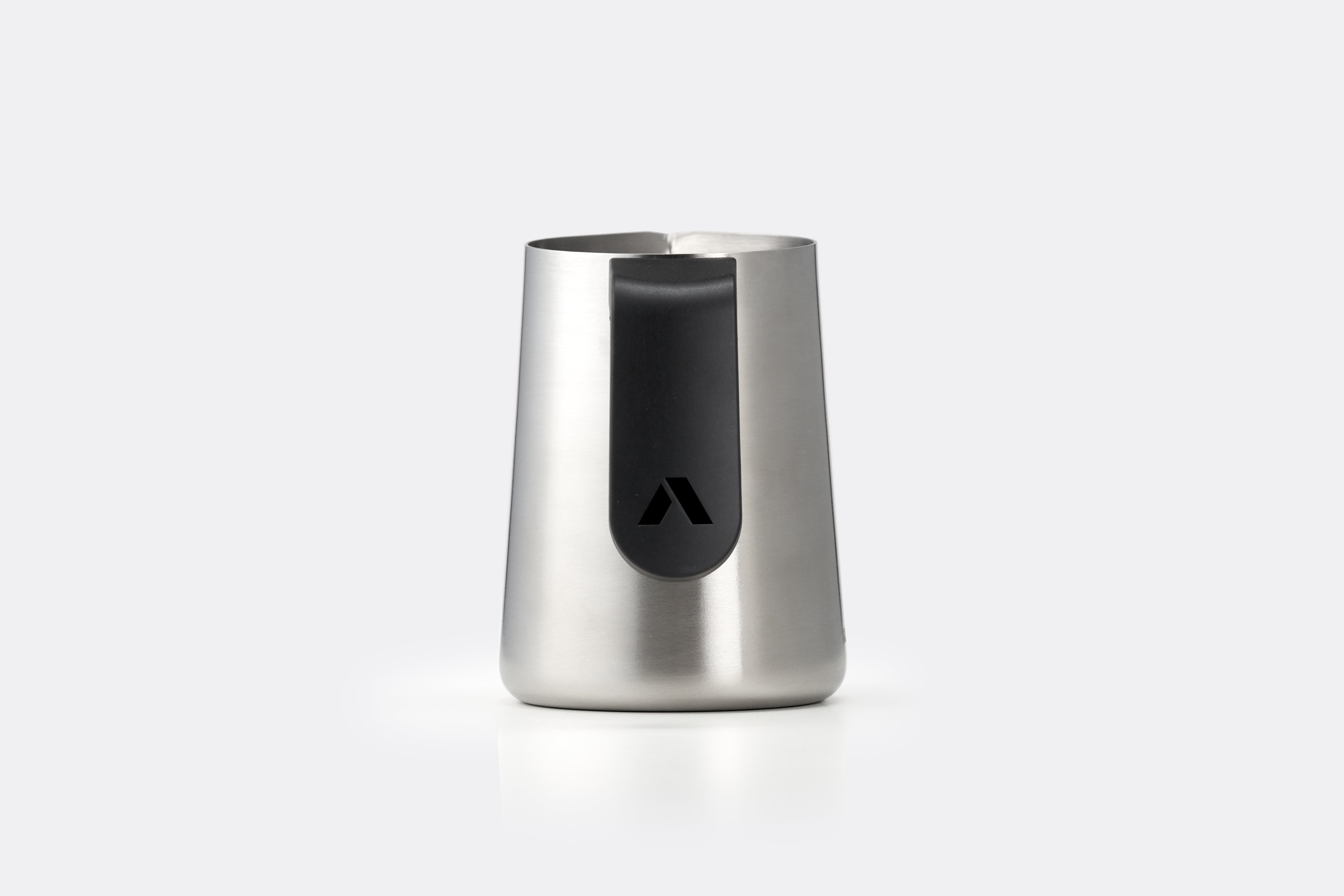 Subminimal FlowTip Milk Jug